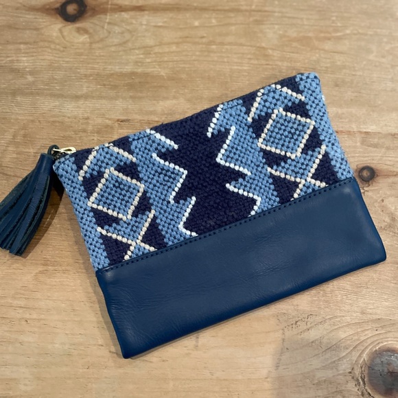 Bloom & Give vegan leather wallet accessories  bag Aztec Boho Southwestern - Picture 1 of 6